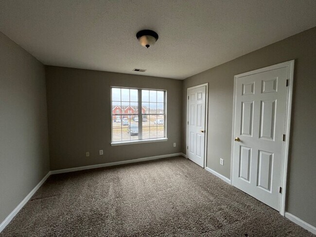 Foto del edificio - Renovated 3 Bedroom 3 Bath Townhome for Rent!