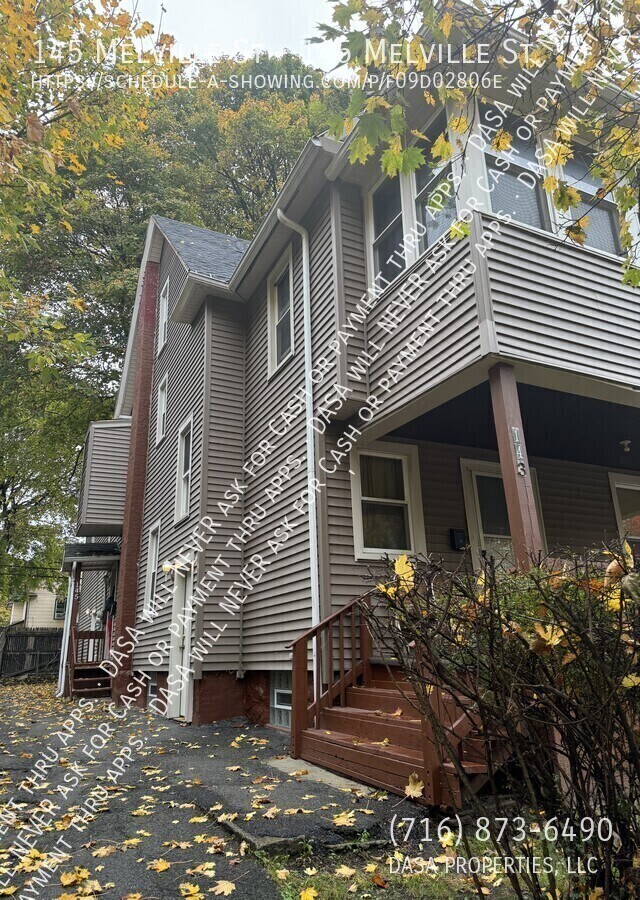 Building Photo - 145 Melville St