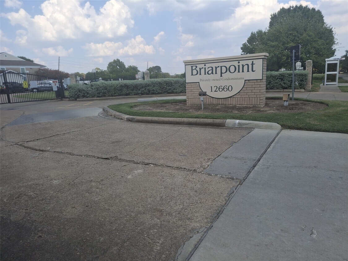 Building Photo - 12660 Ashford Point Dr