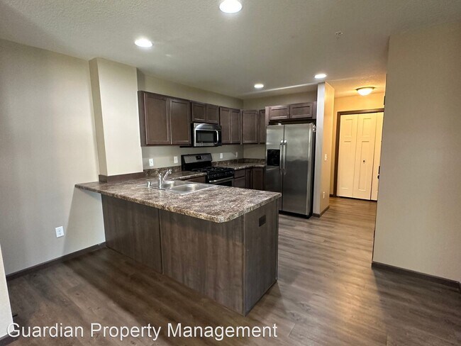 Foto del edificio - 3 br, 2.5 bath House - 7926 210th St W