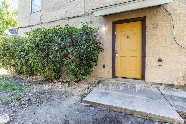 Building Photo - 6701 Brothers Ln