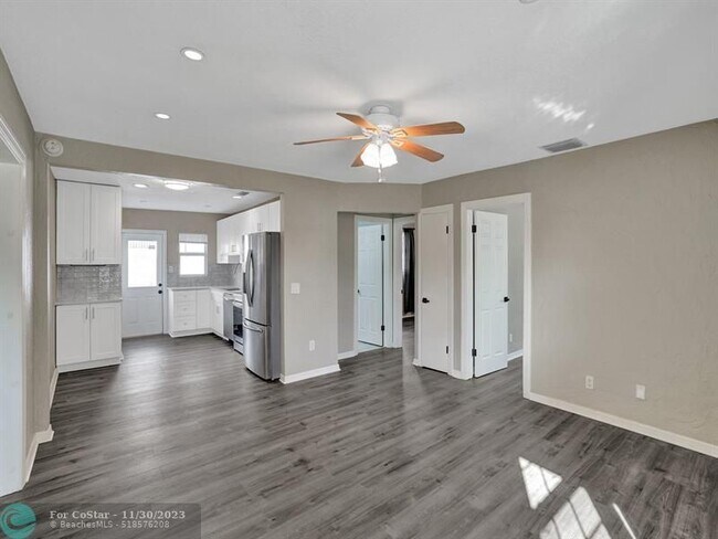 Foto del edificio - 5701 Farragut St