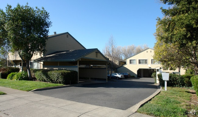 Building Photo - Park Place Apartments