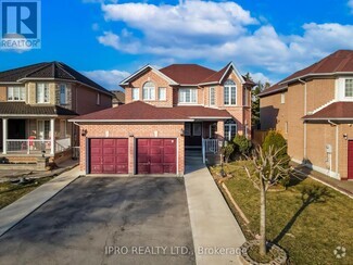 Building Photo - 285 Fernforest Dr