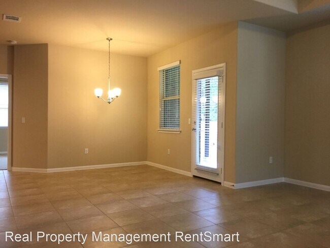 Foto del edificio - 3 br, 2 bath House - 2440 Merton Drive