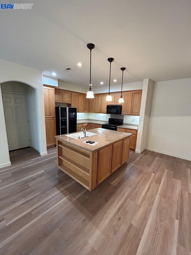 Building Photo - 4146 Clarinbridge Cir