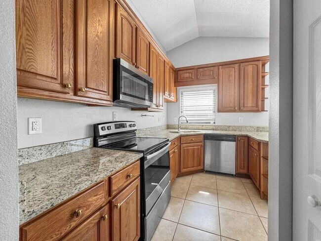Building Photo - 1823 Tarah Trace Dr