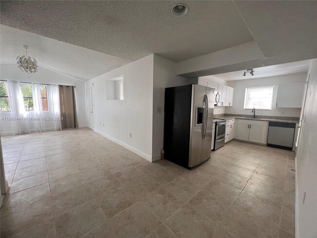 Foto del edificio - 10441 SW 156th Ct