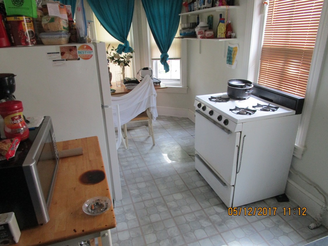 Typical Kitchen - Pottstown 4Plex