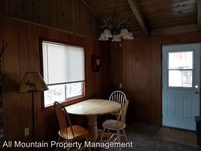 Building Photo - 2 br, 1 bath House - 535 Wanita