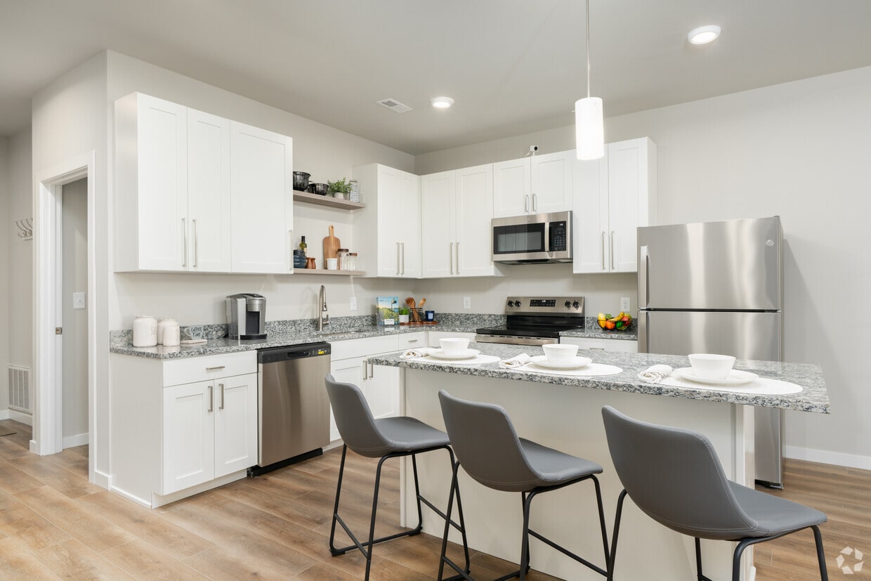 Primary Photo - French District Villas