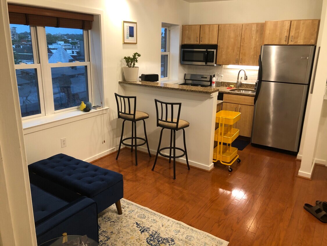 Primary Photo - 3534 10th St NW