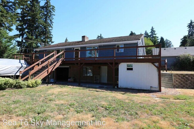 Building Photo - 3 br, 2.5 bath House - 11805 SE May Creek ...