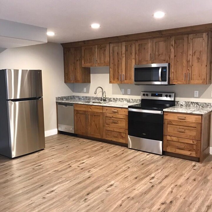 Kitchen - 3527 W 900 N