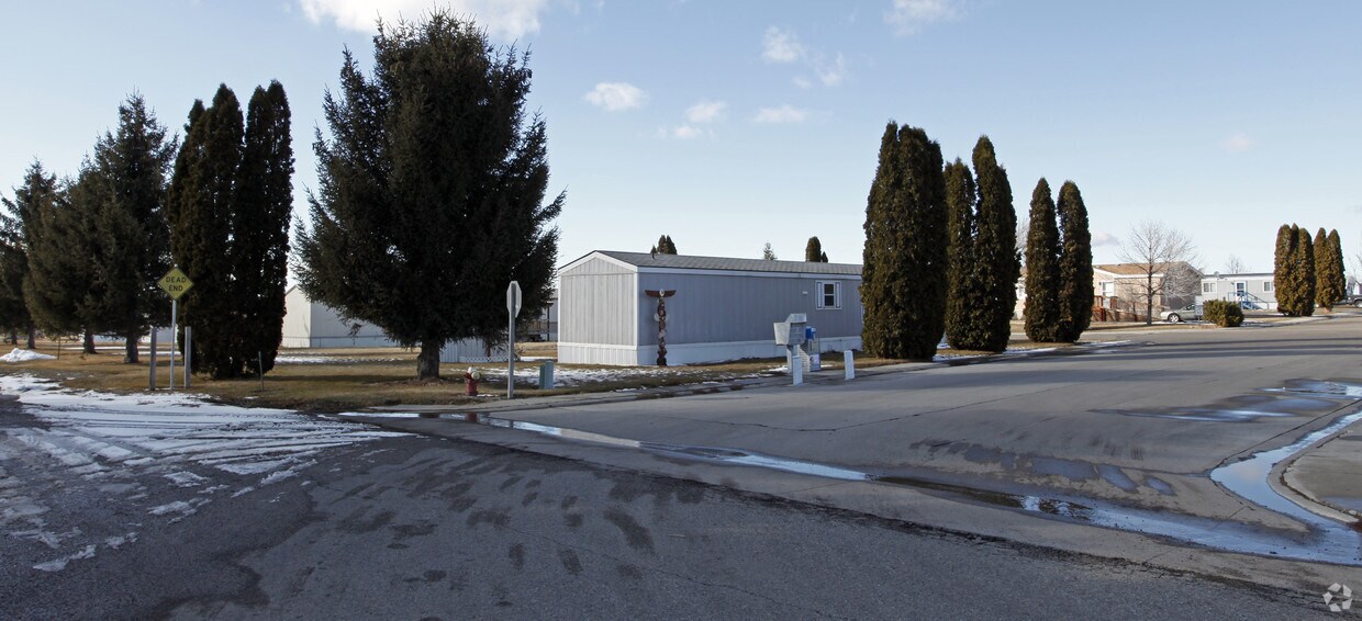 Village West Mobile Home Park Apartments in Jerome, ID