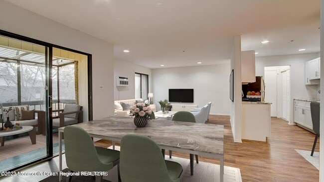 Building Photo - 15 Pine Cluster Cir