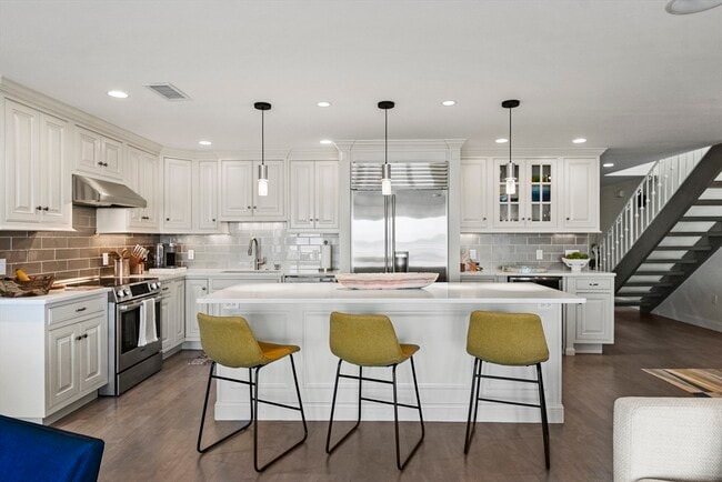 Building Photo - 64 Cliffside Dr