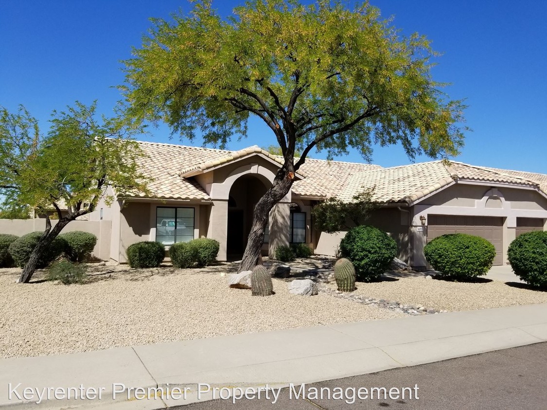 Primary Photo - 3 br, 2 bath House - 4455 E Barwick Drive