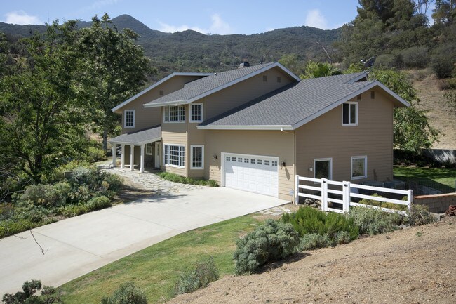 Building Photo - 30550 Mulholland Hwy