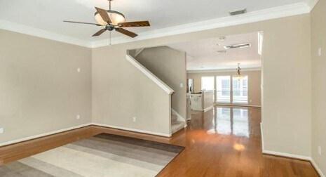 Foto del edificio - 1273 W 17th St