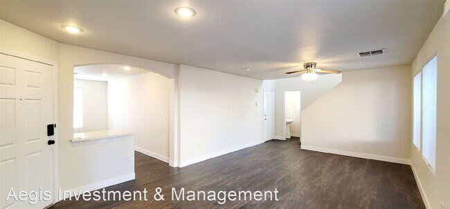 Foto del edificio - 4 br, 2.5 bath House - 9444 Grandview Spri...