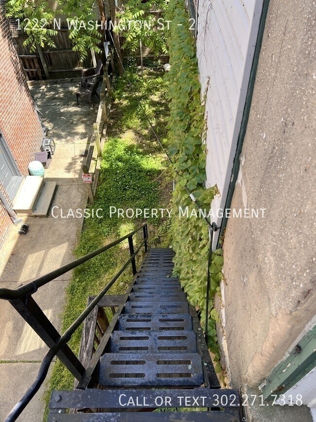 Foto del edificio - 1222 Washington St