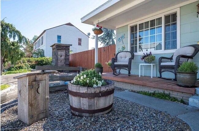 Foto del edificio - 1505 Thayer Dr