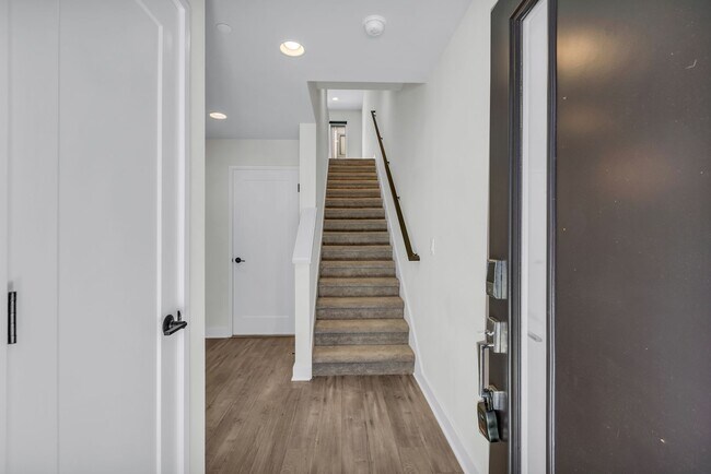 Foto del edificio - Modern and Spacious Lynnwood Townhouse