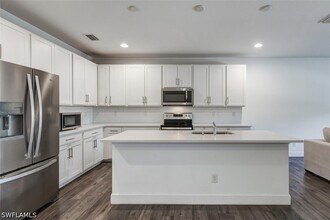 Building Photo - 26483 Bonita Fairways Blvd