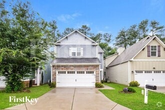 Building Photo - 18 E Newnan Rd