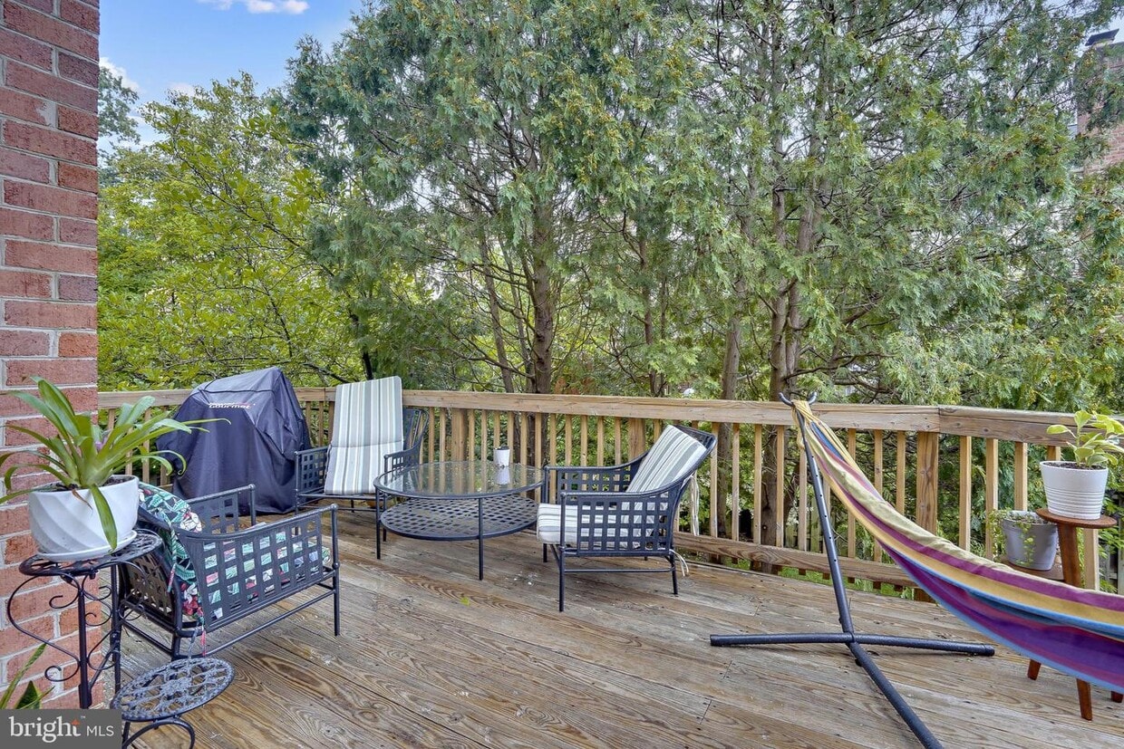 7713 Gromwell Ct, West Springfield, VA 22152 Townhome Rentals in West