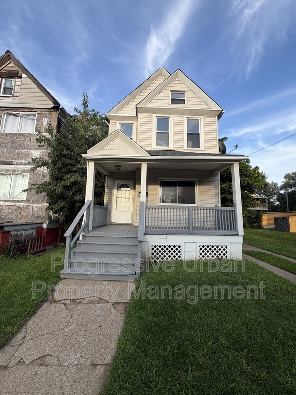 Building Photo - 1515 E 81st St