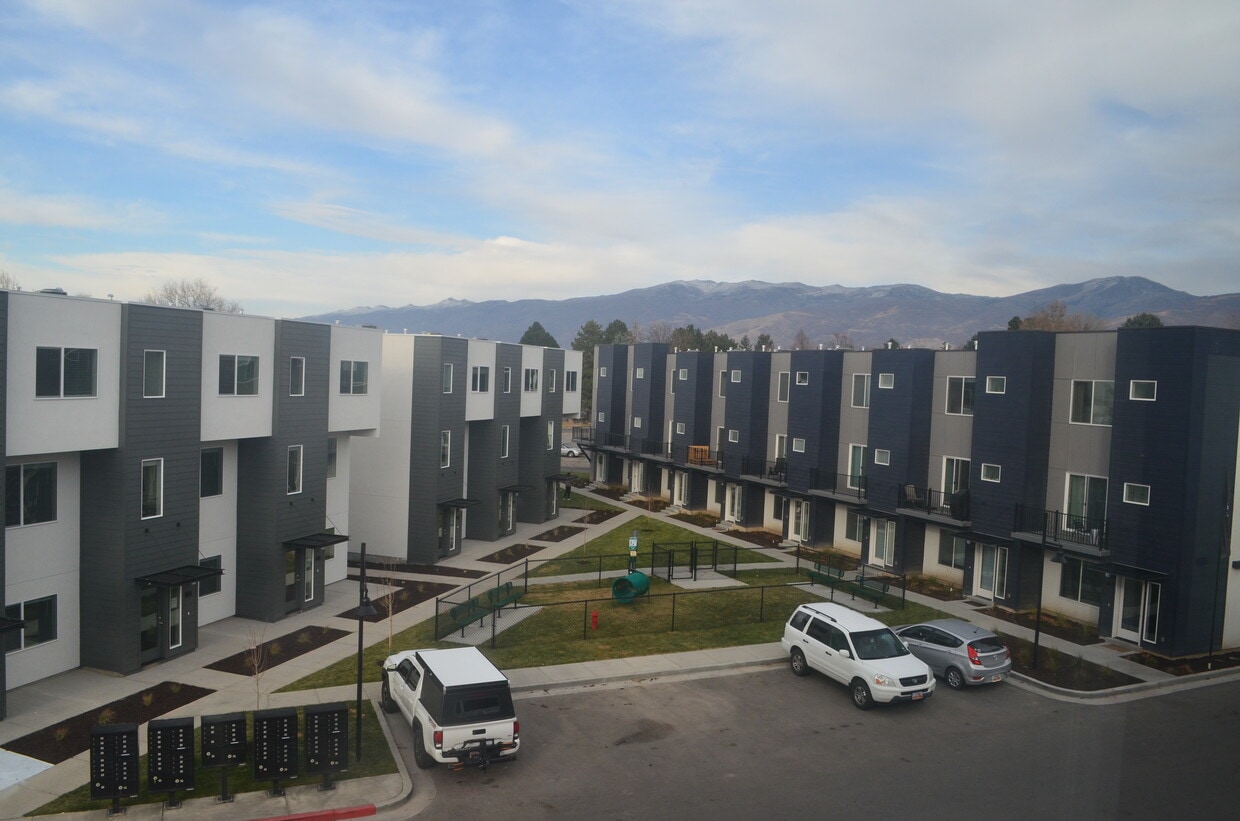 L3- View - 3371 Orchard Dr