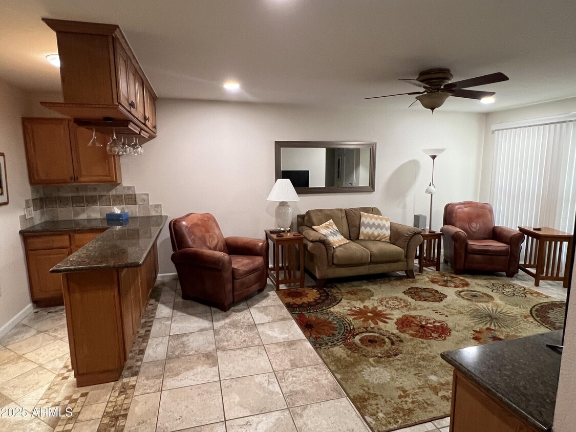 Foto principal - 10827 W Santa Fe Dr