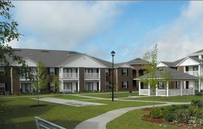 Building Photo - Autumn Crest