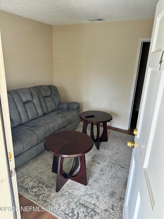 Building Photo - 3616 Magnolia Point Blvd