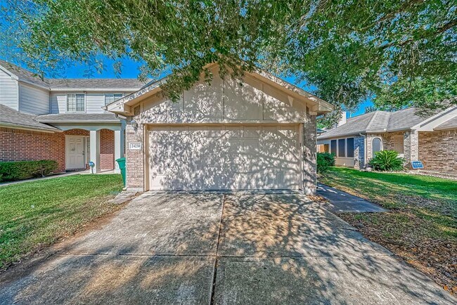 Foto del edificio - 24230 Soft Pine Dr