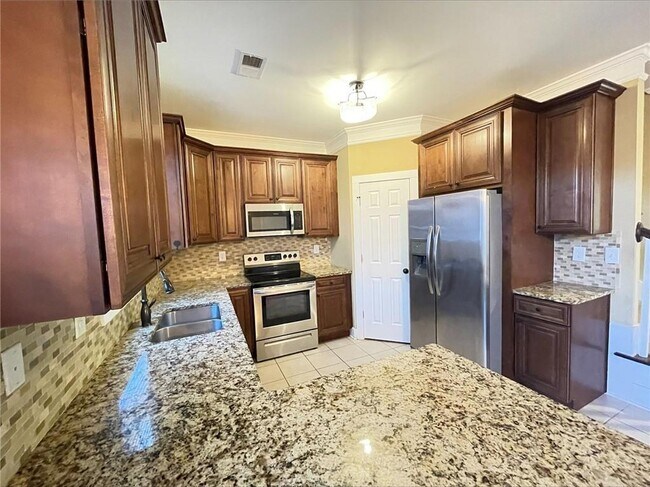 Foto del edificio - 1770 Meadow Ln SW
