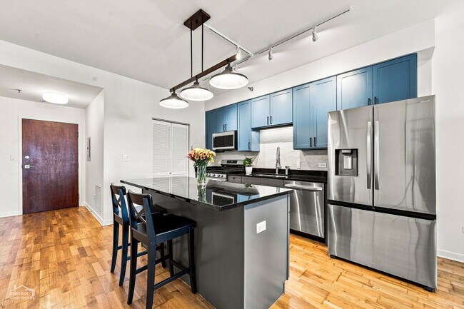 Foto del edificio - 4350 N Broadway