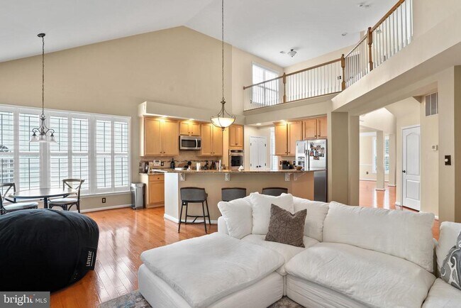 Building Photo - 42924 Cattail Meadows Pl