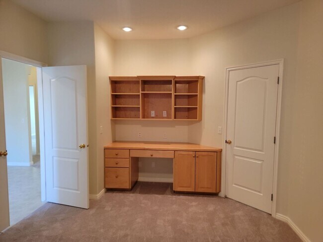 Foto del edificio - Freshly Updated 2 Bedroom Home in Washington!
