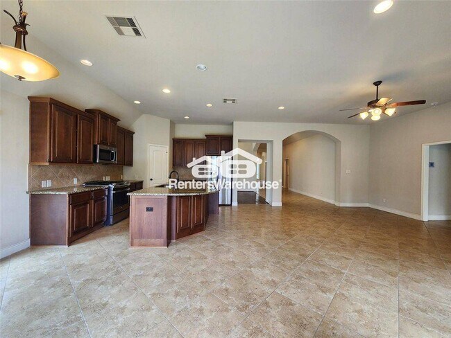 Foto del edificio - 27123 Bunker Bluff Ct