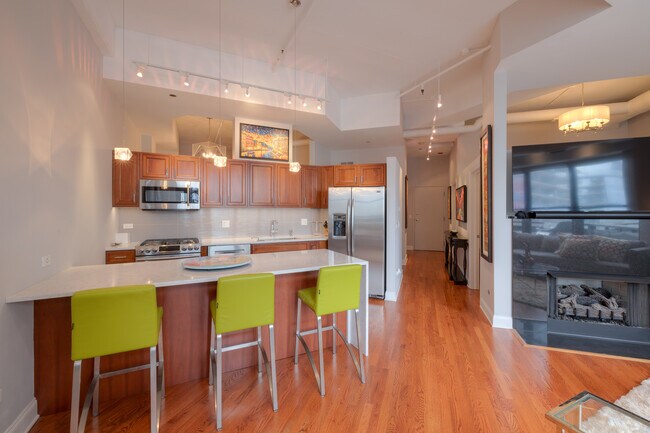 Foto del edificio - 849 N Franklin St