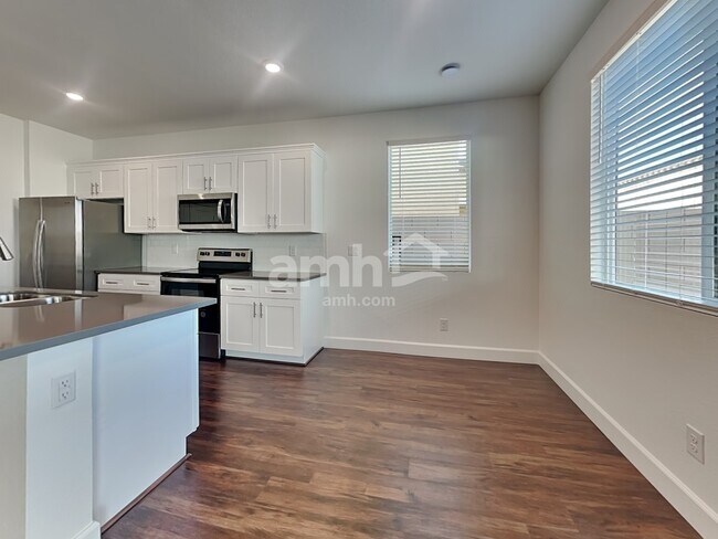 Building Photo - 2714 Hot Cider Ave