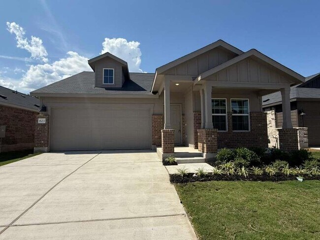 Foto del edificio - 623 Sormonne Lp