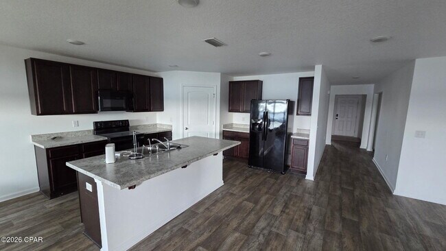 Foto del edificio - 7147 Hatteras Blvd