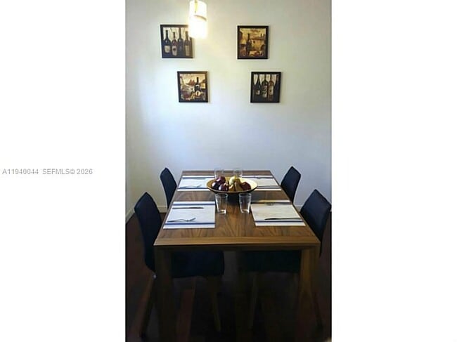 Foto del edificio - 929 Meridian Ave