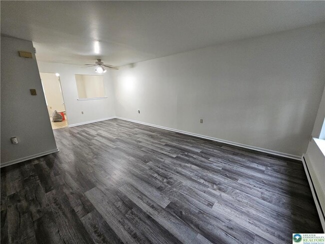 Building Photo - 227 8th Ave