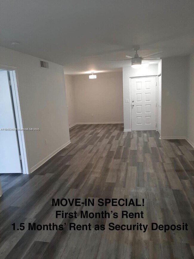 Building Photo - 2881 N Oakland Forest Dr