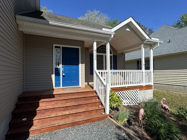 Foto del edificio - 4155 Captains Corridor